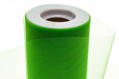 Фатин в шпульках 16-146, 10 гр/м2, шир. 15 см (в нам. 25+/-1 м), цвет зелёный - купить в Норильске. Цена: 100.69 руб.